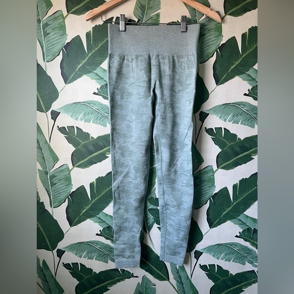 Gymshark Set Camo Seamless Leggings and Camo Adapt Bra sage green size S - Picture 5 of 16